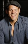 Molenaarsgraaf 26 augustus 2024
Presntatie cast Shrek met oa Rene v Kooten Linda Verstraten Qshans Thode en Darren v d Lek . Michael v Hoorne is de producent