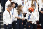 Den Haag 13 augustus 2024
Alle medaillewinnaars bij de olympische spelen op bezoek bij Koning Willem Alexander en Koningin Maxima op huis ten Bosch . oa aanwezig Femke Bol Sifan hassan Harrie Lavreysen Sharon v Rouwendaal Worthy de Jong Marit Bouwmeester Roy v d Berg de Hockey heren de hockey dames en alle roeiers.