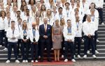 Den Haag 13 augustus 2024
Alle medaillewinnaars bij de olympische spelen op bezoek bij Koning Willem Alexander en Koningin Maxima op huis ten Bosch . oa aanwezig Femke Bol Sifan hassan Harrie Lavreysen Sharon v Rouwendaal Worthy de Jong Marit Bouwmeester Roy v d Berg de Hockey heren de hockey dames en alle roeiers.