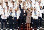 Den Haag 13 augustus 2024
Alle medaillewinnaars bij de olympische spelen op bezoek bij Koning Willem Alexander en Koningin Maxima op huis ten Bosch . oa aanwezig Femke Bol Sifan hassan Harrie Lavreysen Sharon v Rouwendaal Worthy de Jong Marit Bouwmeester Roy v d Berg de Hockey heren de hockey dames en alle roeiers.