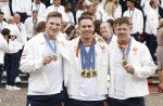 Den Haag 13 augustus 2024
Alle medaillewinnaars bij de olympische spelen op bezoek bij Koning Willem Alexander en Koningin Maxima op huis ten Bosch . oa aanwezig Femke Bol Sifan hassan Harrie Lavreysen Sharon v Rouwendaal Worthy de Jong Marit Bouwmeester Roy v d Berg de Hockey heren de hockey dames en alle roeiers. Roy v d Berg Jeffrey Hoogland en Harrie Lavreysen