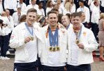 Den Haag 13 augustus 2024
Alle medaillewinnaars bij de olympische spelen op bezoek bij Koning Willem Alexander en Koningin Maxima op huis ten Bosch . oa aanwezig Femke Bol Sifan hassan Harrie Lavreysen Sharon v Rouwendaal Worthy de Jong Marit Bouwmeester Roy v d Berg de Hockey heren de hockey dames en alle roeiers. Roy v d Berg Jeffrey Hoogland en Harrie Lavreysen