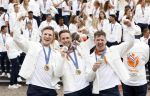 Den Haag 13 augustus 2024
Alle medaillewinnaars bij de olympische spelen op bezoek bij Koning Willem Alexander en Koningin Maxima op huis ten Bosch . oa aanwezig Femke Bol Sifan hassan Harrie Lavreysen Sharon v Rouwendaal Worthy de Jong Marit Bouwmeester Roy v d Berg de Hockey heren de hockey dames en alle roeiers. Roy v d Berg Jeffrey Hoogland en Harrie Lavreysen