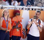 Scheveningen 12 augustus 2024
Aankomst olympische sporters in scheveningen . Humberto Tan presenteert het programma. Sifan Hassan