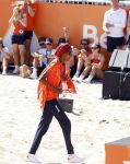 Scheveningen 12 augustus 2024
Aankomst olympische sporters in scheveningen . Humberto Tan presenteert het programma. Sifan Hassan