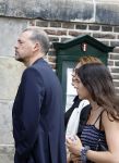 Amsterdam 7 augustus 2025
Herdenkingsdienst Derk Sauer in de westerkerk . Dione de Graaff met partner Nando Boers