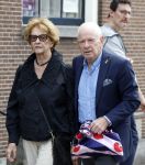 Amsterdam 7 augustus 2025
Herdenkingsdienst Derk Sauer in de westerkerk . Frits Barend met zijn vrouw
