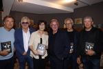 Volendam 12 oktober 2021
Boekpresentatie Jan Keizer bij Hotel Spaander in Volendam . Alle oude bendleden van BZN zijn aanwezig zoals Annie Schilder Carola Smit Jan Tuijp Jack Veerman Thomas Tol Dick Plat en John Meijer