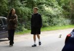 Huizen 16 augustus 2025
Julian Vahle met zijn vriendin bij het huis van zijn moeder Linda de Mol