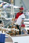 Amsterdam 20 augustus 2025
Koning Willem Alexander Prinses Mabel en (prinses Luana ) Gravin Luana op de groene Draeck tijdens de eerste dag van Sail Amsterdam . Er vaart ongelofelijk veel beveiliging Politie in boten op jet skis en een speciaal beveiligingsteam van de Marechaussee BSB ( Brigade Speciale Beveiligingsopdrachten ) mee met de groene Draeck