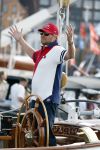 Amsterdam 20 augustus 2025
Koning Willem Alexander Prinses Mabel en (prinses Luana ) Gravin Luana op de groene Draeck tijdens de eerste dag van Sail Amsterdam . Er vaart ongelofelijk veel beveiliging Politie in boten op jet skis en een speciaal beveiligingsteam van de Marechaussee BSB ( Brigade Speciale Beveiligingsopdrachten ) mee met de groene Draeck