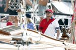 Amsterdam 20 augustus 2025
Koning Willem Alexander Prinses Mabel en (prinses Luana ) Gravin Luana op de groene Draeck tijdens de eerste dag van Sail Amsterdam . Er vaart ongelofelijk veel beveiliging Politie in boten op jet skis en een speciaal beveiligingsteam van de Marechaussee BSB ( Brigade Speciale Beveiligingsopdrachten ) mee met de groene Draeck
