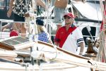 Amsterdam 20 augustus 2025
Koning Willem Alexander Prinses Mabel en (prinses Luana ) Gravin Luana op de groene Draeck tijdens de eerste dag van Sail Amsterdam . Er vaart ongelofelijk veel beveiliging Politie in boten op jet skis en een speciaal beveiligingsteam van de Marechaussee BSB ( Brigade Speciale Beveiligingsopdrachten ) mee met de groene Draeck