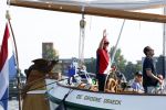 Amsterdam 20 augustus 2025
Koning Willem Alexander Prinses Mabel en (prinses Luana ) Gravin Luana op de groene Draeck tijdens de eerste dag van Sail Amsterdam . Er vaart ongelofelijk veel beveiliging Politie in boten op jet skis en een speciaal beveiligingsteam van de Marechaussee BSB ( Brigade Speciale Beveiligingsopdrachten ) mee met de groene Draeck