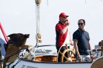 Amsterdam 20 augustus 2025
Koning Willem Alexander Prinses Mabel en (prinses Luana ) Gravin Luana op de groene Draeck tijdens de eerste dag van Sail Amsterdam . Er vaart ongelofelijk veel beveiliging Politie in boten op jet skis en een speciaal beveiligingsteam van de Marechaussee BSB ( Brigade Speciale Beveiligingsopdrachten ) mee met de groene Draeck