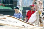 Amsterdam 20 augustus 2025
Koning Willem Alexander Prinses Mabel en (prinses Luana ) Gravin Luana op de groene Draeck tijdens de eerste dag van Sail Amsterdam . Er vaart ongelofelijk veel beveiliging Politie in boten op jet skis en een speciaal beveiligingsteam van de Marechaussee BSB ( Brigade Speciale Beveiligingsopdrachten ) mee met de groene Draeck