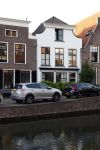 Maarssen 21 augustus 2025
Lilian Marijnissen nieuwe huis aan de Vecht in Maarssen . Ze heeft het huis met haar nieuwe partner Joeri Jansen gekocht.