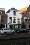 Maarssen 21 augustus 2025
Lilian Marijnissen nieuwe huis aan de Vecht in Maarssen . Ze heeft het huis met haar nieuwe partner Joeri Jansen gekocht.