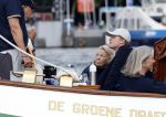 Amsterdam 21 augustus 2025
Prinses Beatrix op de groene Draeck tijdens de tweede dag van Sail . Aanwezig oa Prinses Mabel met dochters Luana en Zaria . Ook aanwezig prins Cazimir en prinses Carolina de Bourbon de Parma met haar kinderen Alaia en Xavier .
Ook de moeder van Prinses Mabel was aanwezig .