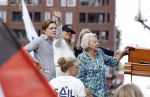 Amsterdam 21 augustus 2025
Prinses Beatrix op de groene Draeck tijdens de tweede dag van Sail . Aanwezig oa Prinses Mabel met dochters Luana en Zaria . Ook aanwezig prins Cazimir en prinses Carolina de Bourbon de Parma met haar kinderen Alaia en Xavier .
Ook de moeder van Prinses Mabel was aanwezig .