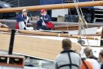 Amsterdam 21 augustus 2025
Prinses Beatrix op de groene Draeck tijdens de tweede dag van Sail . Aanwezig oa Prinses Mabel met dochters Luana en Zaria . Ook aanwezig prins Cazimir en prinses Carolina de Bourbon de Parma met haar kinderen Alaia en Xavier .
Ook de moeder van Prinses Mabel was aanwezig .