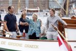 Amsterdam 21 augustus 2025
Prinses Beatrix op de groene Draeck tijdens de tweede dag van Sail . Aanwezig oa Prinses Mabel met dochters Luana en Zaria . Ook aanwezig prins Cazimir en prinses Carolina de Bourbon de Parma met haar kinderen Alaia en Xavier .
Ook de moeder van Prinses Mabel was aanwezig .