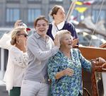 Amsterdam 21 augustus 2025
Prinses Beatrix op de groene Draeck tijdens de tweede dag van Sail . Aanwezig oa Prinses Mabel met dochters Luana en Zaria . Ook aanwezig prins Cazimir en prinses Carolina de Bourbon de Parma met haar kinderen Alaia en Xavier .
Ook de moeder van Prinses Mabel was aanwezig .