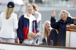 Amsterdam 21 augustus 2025
Prinses Beatrix op de groene Draeck tijdens de tweede dag van Sail . Aanwezig oa Prinses Mabel met dochters Luana en Zaria . Ook aanwezig prins Cazimir en prinses Carolina de Bourbon de Parma met haar kinderen Alaia en Xavier .
Ook de moeder van Prinses Mabel was aanwezig .