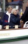 Amsterdam 21 augustus 2025
Prinses Beatrix op de groene Draeck tijdens de tweede dag van Sail . Aanwezig oa Prinses Mabel met dochters Luana en Zaria . Ook aanwezig prins Cazimir en prinses Carolina de Bourbon de Parma met haar kinderen Alaia en Xavier .
Ook de moeder van Prinses Mabel was aanwezig .