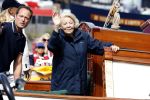 Amsterdam 21 augustus 2025
Prinses Beatrix op de groene Draeck tijdens de tweede dag van Sail . Aanwezig oa Prinses Mabel met dochters Luana en Zaria . Ook aanwezig prins Cazimir en prinses Carolina de Bourbon de Parma met haar kinderen Alaia en Xavier .
Ook de moeder van Prinses Mabel was aanwezig .