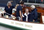 Amsterdam 21 augustus 2025
Prinses Beatrix op de groene Draeck tijdens de tweede dag van Sail . Aanwezig oa Prinses Mabel met dochters Luana en Zaria . Ook aanwezig prins Cazimir en prinses Carolina de Bourbon de Parma met haar kinderen Alaia en Xavier .
Ook de moeder van Prinses Mabel was aanwezig .