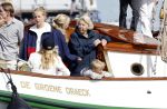 Amsterdam 21 augustus 2025
Prinses Beatrix op de groene Draeck tijdens de tweede dag van Sail . Aanwezig oa Prinses Mabel met dochters Luana en Zaria . Ook aanwezig prins Cazimir en prinses Carolina de Bourbon de Parma met haar kinderen Alaia en Xavier .
Ook de moeder van Prinses Mabel was aanwezig .