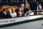 Amsterdam 21 augustus 2025
Prinses Beatrix op de groene Draeck tijdens de tweede dag van Sail . Aanwezig oa Prinses Mabel met dochters Luana en Zaria . Ook aanwezig prins Cazimir en prinses Carolina de Bourbon de Parma met haar kinderen Alaia en Xavier .
Ook de moeder van Prinses Mabel was aanwezig .