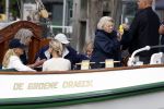 Amsterdam 21 augustus 2025
Prinses Beatrix op de groene Draeck tijdens de tweede dag van Sail . Aanwezig oa Prinses Mabel met dochters Luana en Zaria . Ook aanwezig prins Cazimir en prinses Carolina de Bourbon de Parma met haar kinderen Alaia en Xavier .
Ook de moeder van Prinses Mabel was aanwezig .