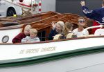 Amsterdam 21 augustus 2025
Prinses Beatrix op de groene Draeck tijdens de tweede dag van Sail . Aanwezig oa Prinses Mabel met dochters Luana en Zaria . Ook aanwezig prins Cazimir en prinses Carolina de Bourbon de Parma met haar kinderen Alaia en Xavier .
Ook de moeder van Prinses Mabel was aanwezig .