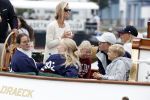 Amsterdam 21 augustus 2025
Prinses Beatrix op de groene Draeck tijdens de tweede dag van Sail . Aanwezig oa Prinses Mabel met dochters Luana en Zaria . Ook aanwezig prins Cazimir en prinses Carolina de Bourbon de Parma met haar kinderen Alaia en Xavier .
Ook de moeder van Prinses Mabel was aanwezig .