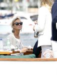 Amsterdam 21 augustus 2025
Prinses Beatrix op de groene Draeck tijdens de tweede dag van Sail . Aanwezig oa Prinses Mabel met dochters Luana en Zaria . Ook aanwezig prins Cazimir en prinses Carolina de Bourbon de Parma met haar kinderen Alaia en Xavier .
Ook de moeder van Prinses Mabel was aanwezig .