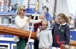 Amsterdam 21 augustus 2025
Prinses Beatrix op de groene Draeck tijdens de tweede dag van Sail . Aanwezig oa Prinses Mabel met dochters Luana en Zaria . Ook aanwezig prins Cazimir en prinses Carolina de Bourbon de Parma met haar kinderen Alaia en Xavier .
Ook de moeder van Prinses Mabel was aanwezig .