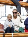 Amsterdam 21 augustus 2025
Prinses Beatrix op de groene Draeck tijdens de tweede dag van Sail . Aanwezig oa Prinses Mabel met dochters Luana en Zaria . Ook aanwezig prins Cazimir en prinses Carolina de Bourbon de Parma met haar kinderen Alaia en Xavier .
Ook de moeder van Prinses Mabel was aanwezig .