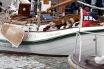 Amsterdam 21 augustus 2025
Prinses Beatrix op de groene Draeck tijdens de tweede dag van Sail . Aanwezig oa Prinses Mabel met dochters Luana en Zaria . Ook aanwezig prins Cazimir en prinses Carolina de Bourbon de Parma met haar kinderen Alaia en Xavier .
Ook de moeder van Prinses Mabel was aanwezig .