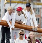 Amsterdam 21 augustus 2025
Prinses Beatrix op de groene Draeck tijdens de tweede dag van Sail . Aanwezig oa Prinses Mabel met dochters Luana en Zaria . Ook aanwezig prins Cazimir en prinses Carolina de Bourbon de Parma met haar kinderen Alaia en Xavier .
Ook de moeder van Prinses Mabel was aanwezig .