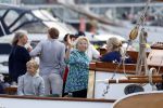 Amsterdam 21 augustus 2025
Prinses Beatrix op de groene Draeck tijdens de tweede dag van Sail . Aanwezig oa Prinses Mabel met dochters Luana en Zaria . Ook aanwezig prins Cazimir en prinses Carolina de Bourbon de Parma met haar kinderen Alaia en Xavier .
Ook de moeder van Prinses Mabel was aanwezig .