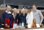 Amsterdam 21 augustus 2025
Prinses Beatrix op de groene Draeck tijdens de tweede dag van Sail . Aanwezig oa Prinses Mabel met dochters Luana en Zaria . Ook aanwezig prins Cazimir en prinses Carolina de Bourbon de Parma met haar kinderen Alaia en Xavier .
Ook de moeder van Prinses Mabel was aanwezig .