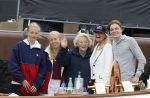 Amsterdam 21 augustus 2025
Prinses Beatrix op de groene Draeck tijdens de tweede dag van Sail . Aanwezig oa Prinses Mabel met dochters Luana en Zaria . Ook aanwezig prins Cazimir en prinses Carolina de Bourbon de Parma met haar kinderen Alaia en Xavier .
Ook de moeder van Prinses Mabel was aanwezig .