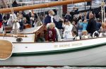 Amsterdam 21 augustus 2025
Prinses Beatrix op de groene Draeck tijdens de tweede dag van Sail . Aanwezig oa Prinses Mabel met dochters Luana en Zaria . Ook aanwezig prins Cazimir en prinses Carolina de Bourbon de Parma met haar kinderen Alaia en Xavier .
Ook de moeder van Prinses Mabel was aanwezig .