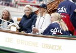 Amsterdam 21 augustus 2025
Prinses Beatrix op de groene Draeck tijdens de tweede dag van Sail . Aanwezig oa Prinses Mabel met dochters Luana en Zaria . Ook aanwezig prins Cazimir en prinses Carolina de Bourbon de Parma met haar kinderen Alaia en Xavier .
Ook de moeder van Prinses Mabel was aanwezig .