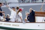 Amsterdam 21 augustus 2025
Prinses Beatrix op de groene Draeck tijdens de tweede dag van Sail . Aanwezig oa Prinses Mabel met dochters Luana en Zaria . Ook aanwezig prins Cazimir en prinses Carolina de Bourbon de Parma met haar kinderen Alaia en Xavier .
Ook de moeder van Prinses Mabel was aanwezig .