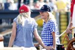 Amsterdam 20 augustus 2025
Koning Willem Alexander Prinses Mabel en (prinses Luana ) Gravin Luana op de groene Draeck tijdens de eerste dag van Sail Amsterdam . Er vaart ongelofelijk veel beveiliging Politie in boten op jet skis en een speciaal beveiligingsteam van de Marechaussee BSB ( Brigade Speciale Beveiligingsopdrachten ) mee met de groene Draeck