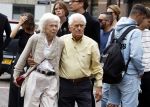 Amsterdam 7 augustus 2025
Herdenkingsdienst Derk Sauer in de westerkerk . Sonja Barend en haar man Abel Cahen