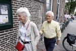 Amsterdam 7 augustus 2025
Herdenkingsdienst Derk Sauer in de westerkerk . Sonja Barend en haar man Abel Cahen